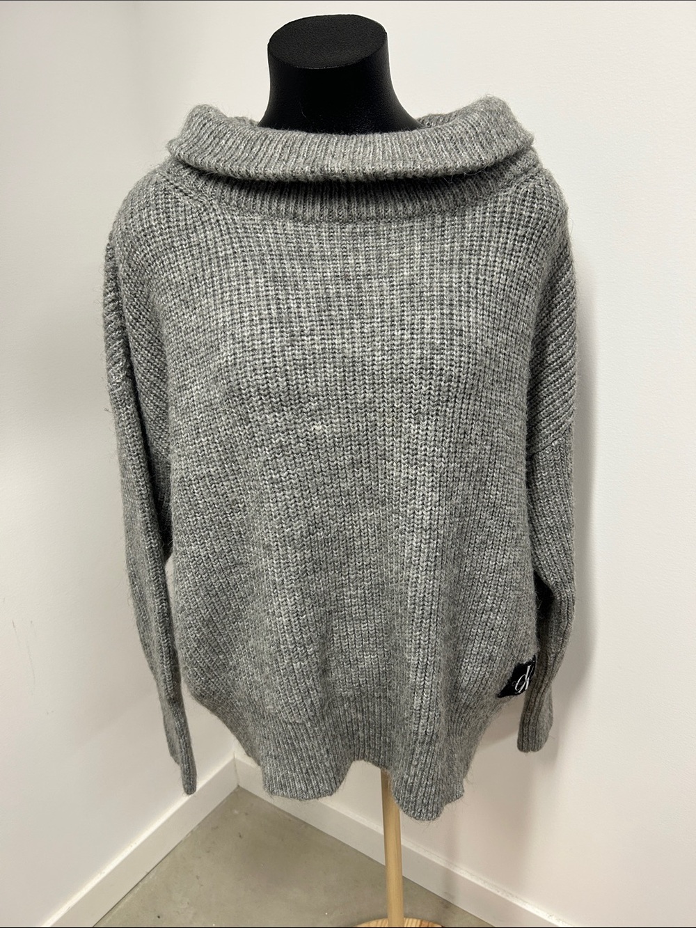 Calvin Klein Jeans Womens Heather Grey Ribbed Cowl Neck Chunky Knit Sweater